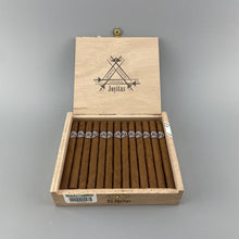 Load image into Gallery viewer, MONTECRISTO - JOYITAS (BOX OF 25)