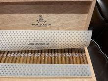 Load image into Gallery viewer, MONTECRISTO - SHORTS HUMIDOR (BOX OF 50) LIMITED EDITION 2021
