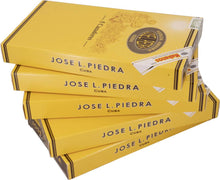 Load image into Gallery viewer, JOSE L. PIEDRA - CAZADORES
